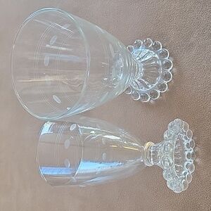 Anchor Hocking 1950's Boopie wine glasses. Set of 2